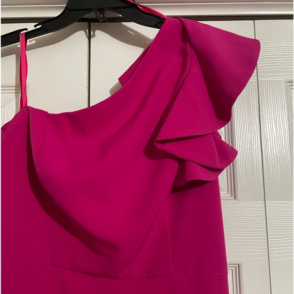 Eliza J Formal Dress - Picture 2 of 5